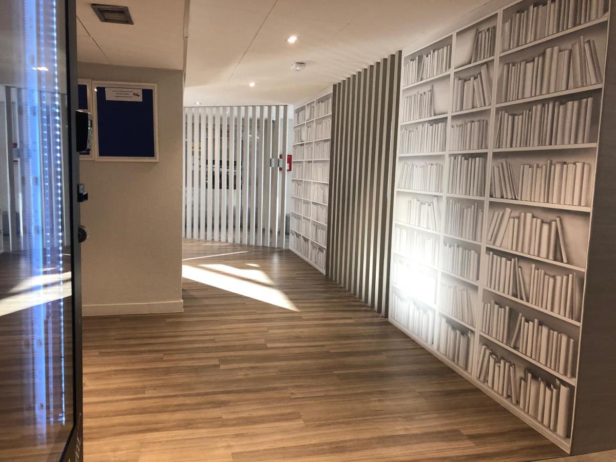 Ibis Budget Paris Porte De Montreuil Montreuil  Exterior photo